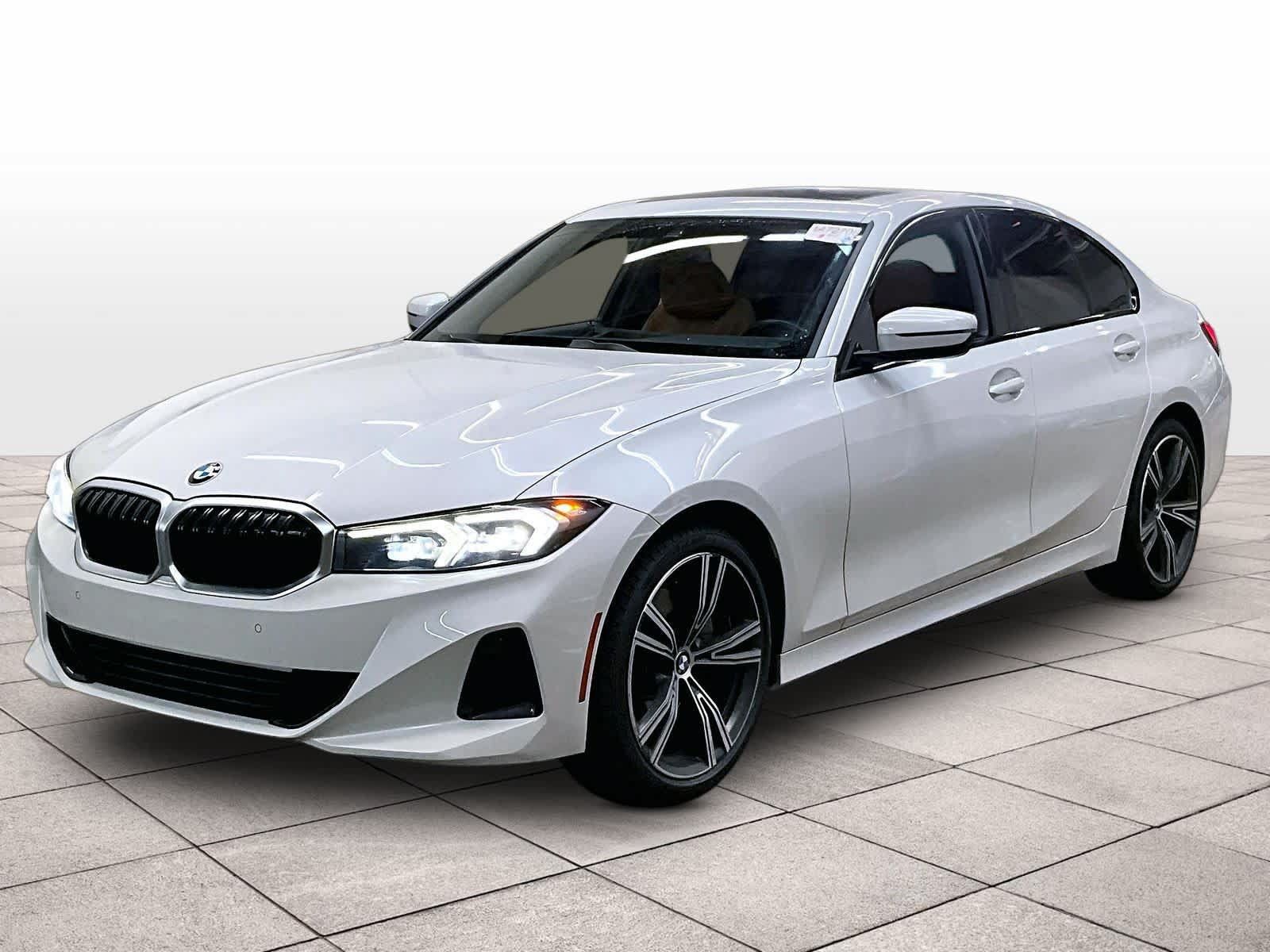 Used 2023 BMW 330i Sedan w/ Driving Assistance Package RWD image 1