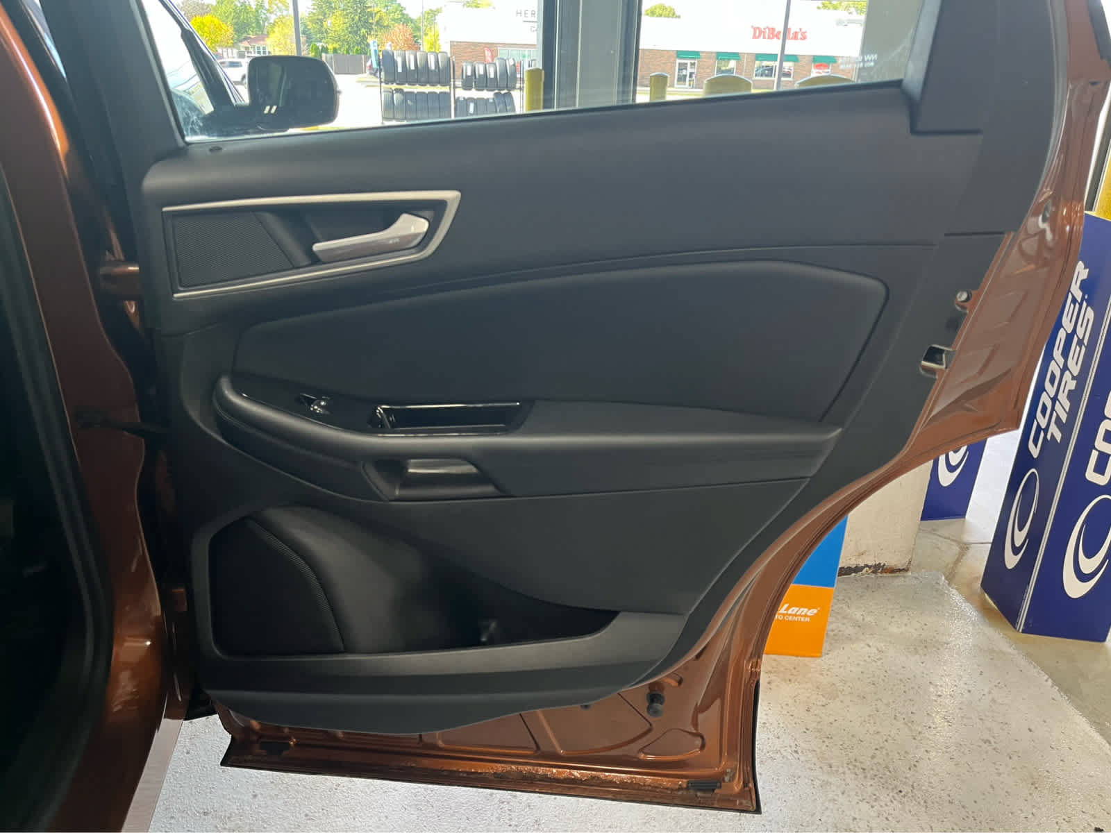 Certified 2017 Ford Edge SEL w/ Equipment Group 201A AWD/4WD image 34