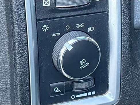 Used 2019 RAM 1500 Big Horn image 10