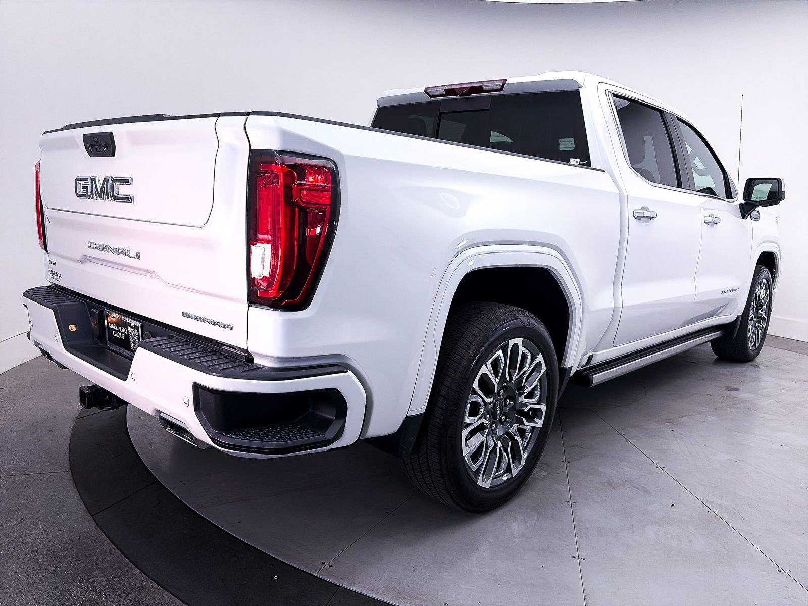 Used 2023 GMC Sierra 1500 Denali Ultimate AWD/4WD image 20