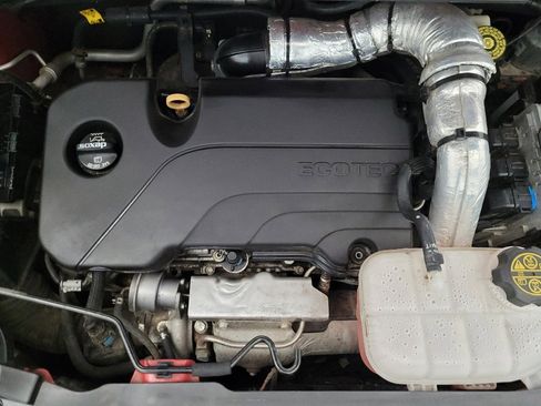 Used 2019 Buick Encore Essence image 30