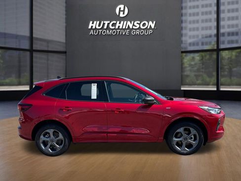 Used 2024 Ford Escape ST-Line image 8