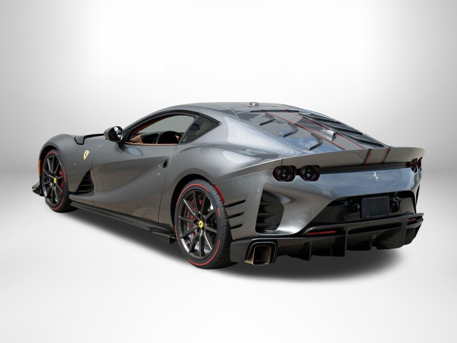 Used 2022 Ferrari 812 Competizione RWD image 2