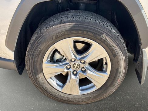 Used 2024 Toyota RAV4 XLE image 11