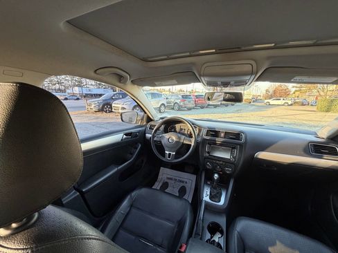 Used 2014 Volkswagen Jetta SE image 21