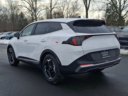 New 2026 Kia Sportage EX FWD image 3