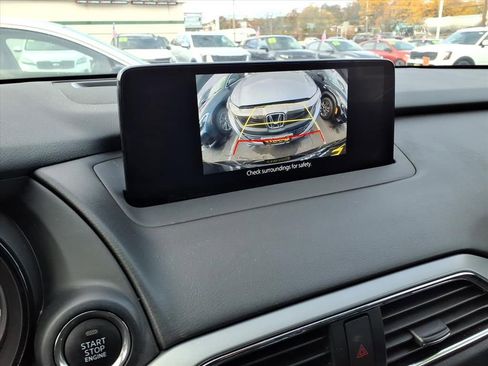 Used 2023 MAZDA CX-9 Touring image 14