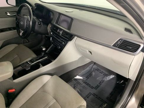 Used 2016 Kia Optima EX w/ Premium Package FWD image 8