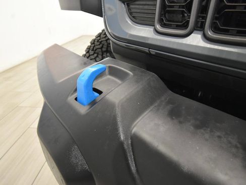 Used 2025 Jeep Wrangler Unlimited Rubicon 4xe AWD/4WD image 9