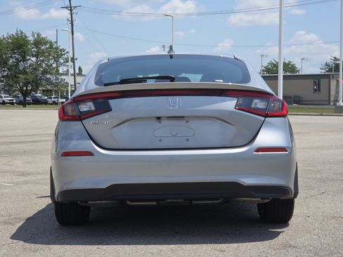 Used 2024 Honda Civic EX-L image 15