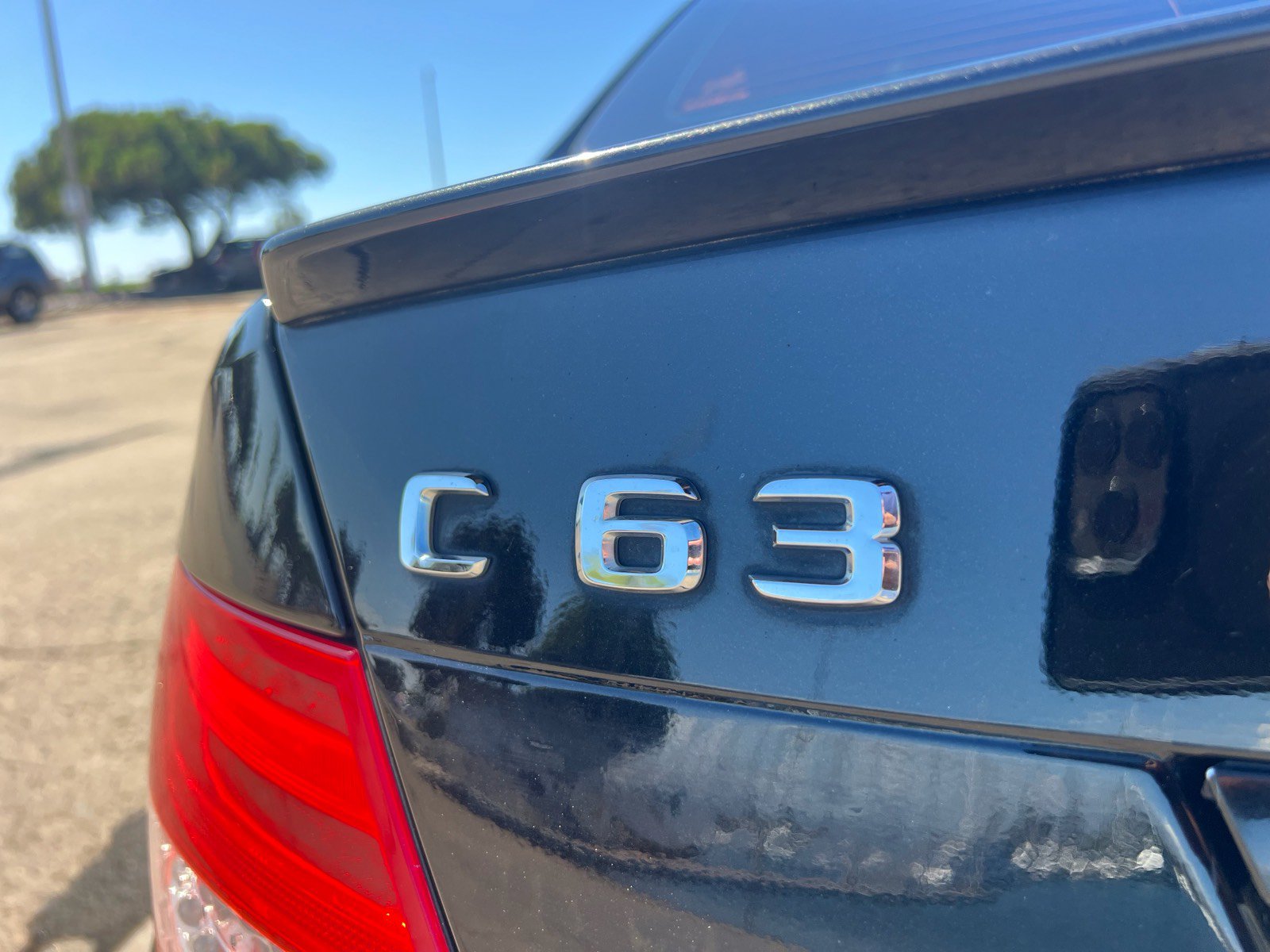 Used 2011 Mercedes-Benz C 63 AMG Sedan image 14
