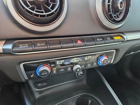 Used 2018 Audi A3 2.0T Premium image 29