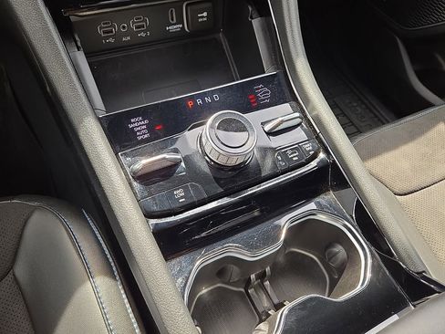 Used 2023 Jeep Grand Cherokee Trailhawk w/ Advanced Protech Group II image 32