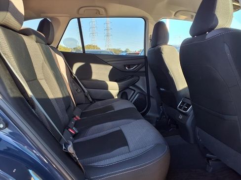 Certified 2025 Subaru Outback Premium image 7