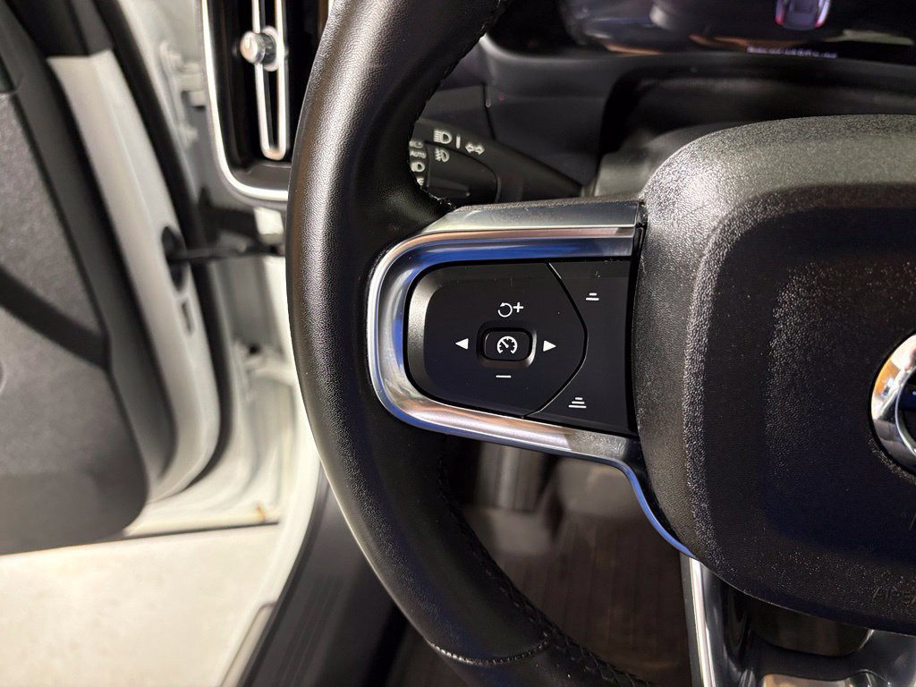 Used 2023 Volvo C40 P8 Recharge Ultimate w/ Protection Package Premier AWD/4WD image 20
