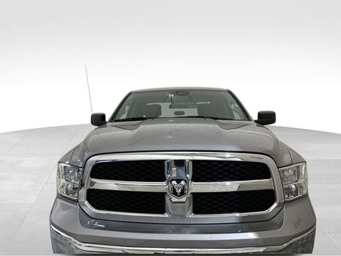 Used 2024 RAM 1500 Classic SLT image 10