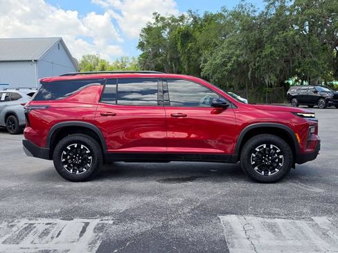 New 2026 Chevrolet Traverse Z71 w/ Driver Confidence Package AWD/4WD image 6