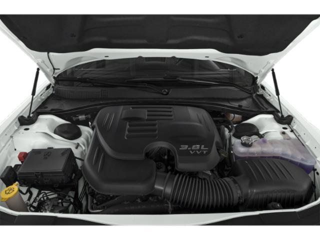 Used 2018 Chrysler 300 Touring w/ Driver Convenience Group RWD image 16