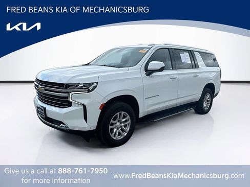Used 2024 Chevrolet Suburban LT AWD/4WD image 3