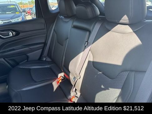 Used 2022 Jeep Compass Latitude w/ Convenience Group AWD/4WD image 26