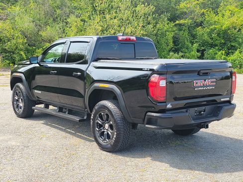 Used 2023 GMC Canyon Elevation w/ Convenience Package AWD/4WD image 7