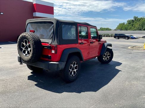 Used 2017 Jeep Wrangler Unlimited Sport AWD/4WD image 4