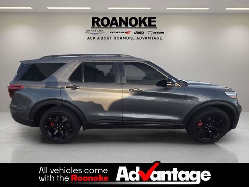 Used 2023 Ford Explorer ST w/ Equipment Group 401A image 7