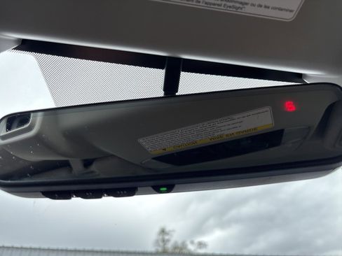 Used 2021 Subaru Forester Limited w/ Popular Package #3 image 24