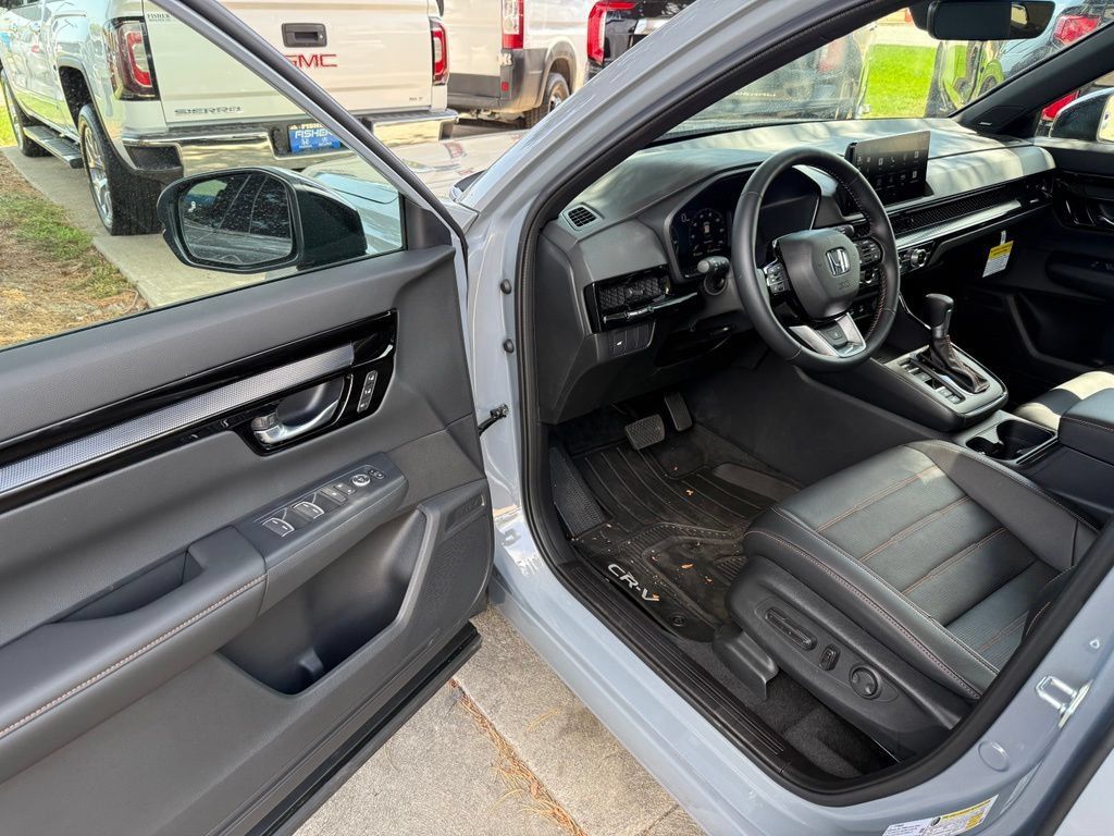 Certified 2026 Honda CR-V Sport Touring image 13