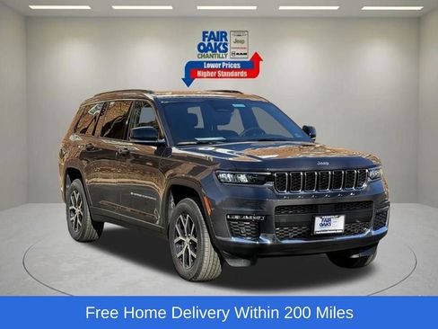 New 2025 Jeep Grand Cherokee L Limited w/ Luxury Tech Group II AWD/4WD image 1