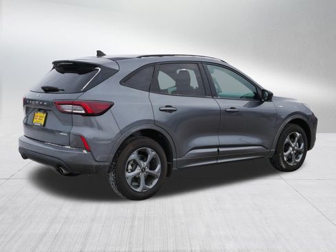 Used 2023 Ford Escape ST-Line image 7