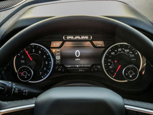 New 2026 RAM 1500 4x4 Crew Cab image 35