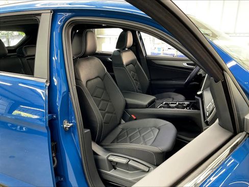 New 2025 Volkswagen Atlas Cross Sport SE image 31