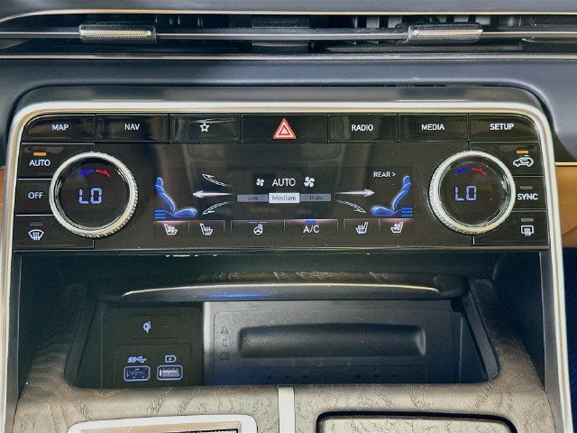Used 2021 Genesis GV80 2.5T w/ Prestige Package 04 AWD/4WD image 16