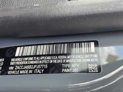 Used 2018 Jeep Renegade Latitude image 9