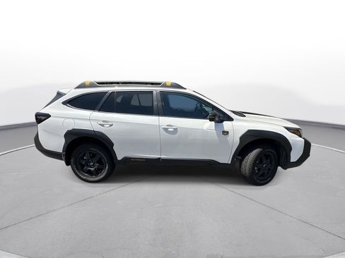 Used 2025 Subaru Outback Wilderness w/ Wilderness Package AWD/4WD image 5