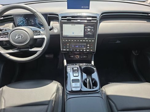 Certified 2024 Hyundai Tucson Limited AWD/4WD image 15