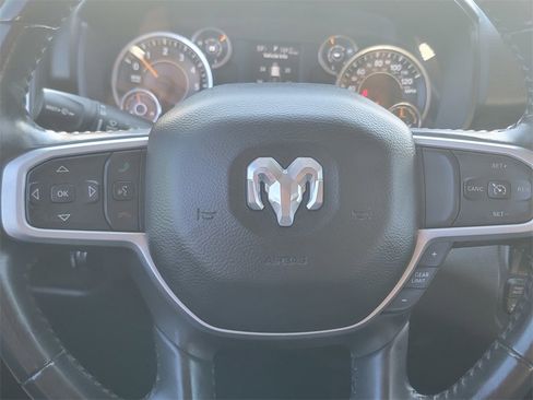 Used 2020 RAM 1500 Big Horn image 32