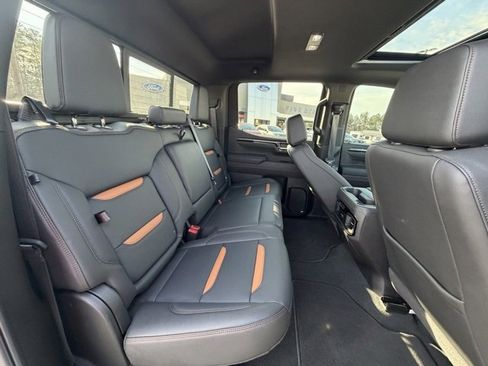 Used 2025 GMC Sierra 1500 AT4 w/ Technology Package image 26