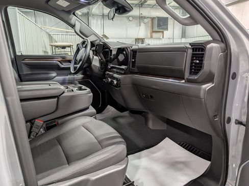 Used 2024 GMC Sierra 1500 Elevation image 14