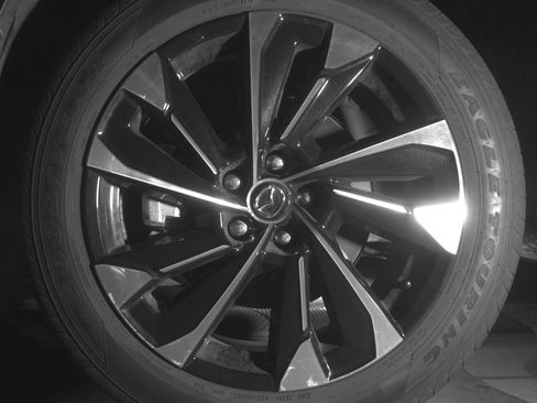 Used 2025 MAZDA CX-50 2.5 Hybrid w/ Premium Plus Pkg image 12