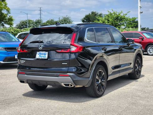 Used 2024 Honda CR-V Sport Touring image 6
