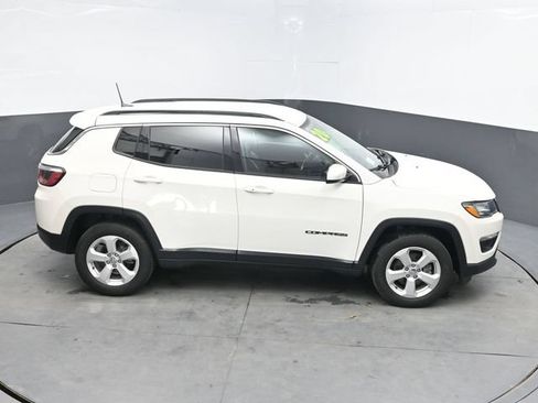 Used 2020 Jeep Compass Latitude w/ Popular Equipment Group AWD/4WD image 32
