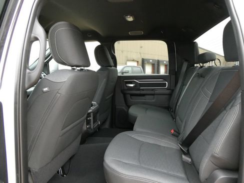 New 2026 RAM 2500 Big Horn AWD/4WD image 15
