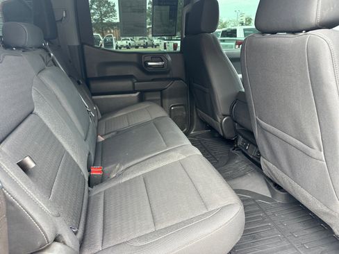 Used 2024 Chevrolet Silverado 1500 Custom image 12