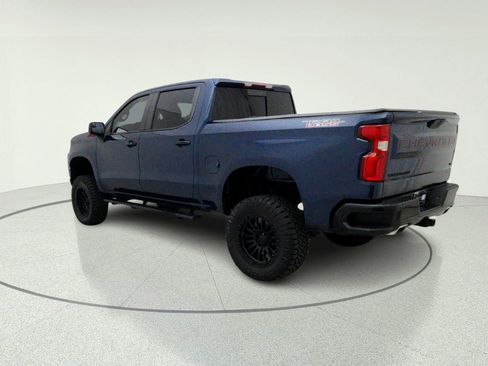 Used 2020 Chevrolet Silverado 1500 LT Trail Boss AWD/4WD image 12