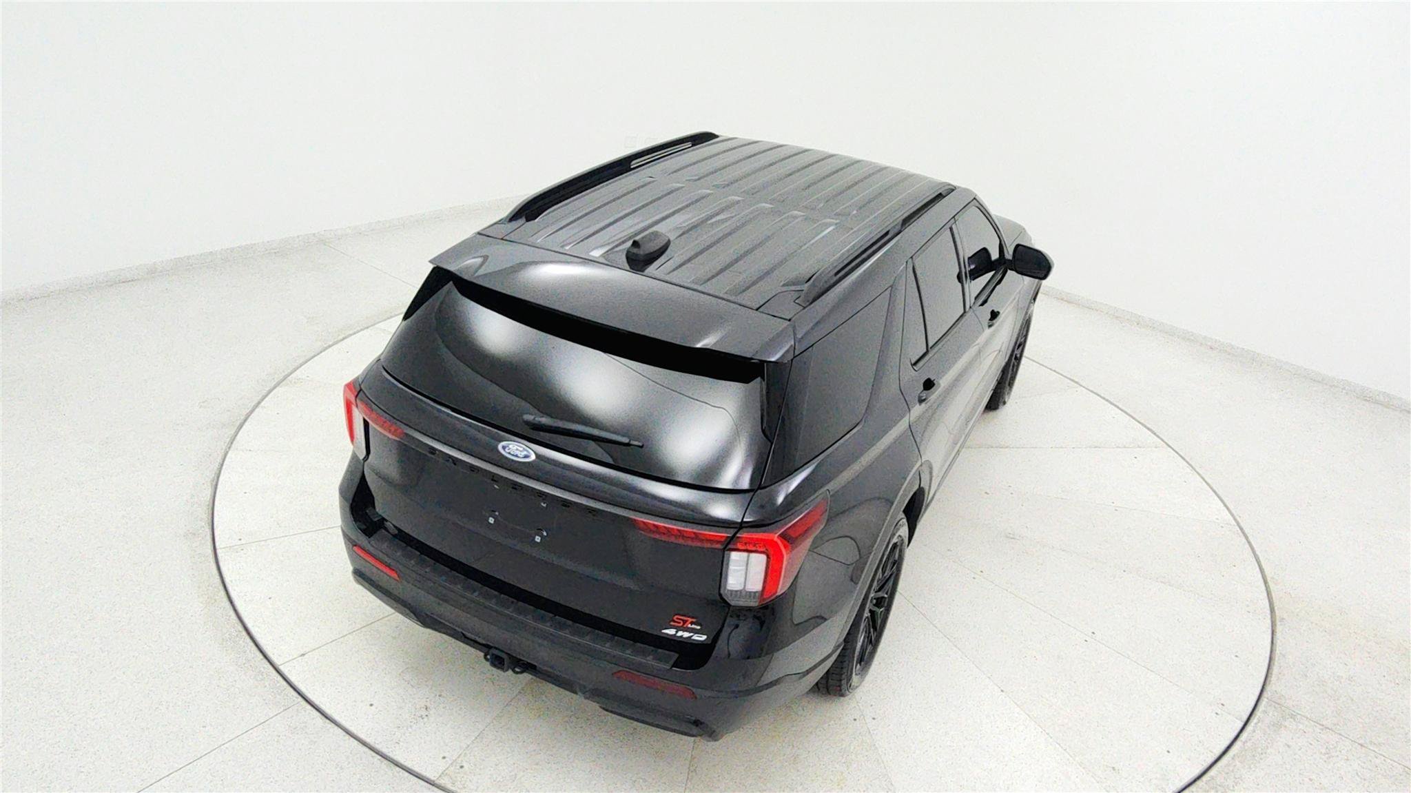 Used 2025 Ford Explorer ST-Line AWD/4WD image 39