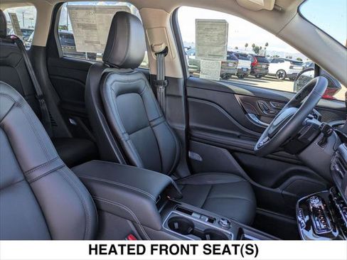 New 2025 Lincoln Corsair Reserve image 14