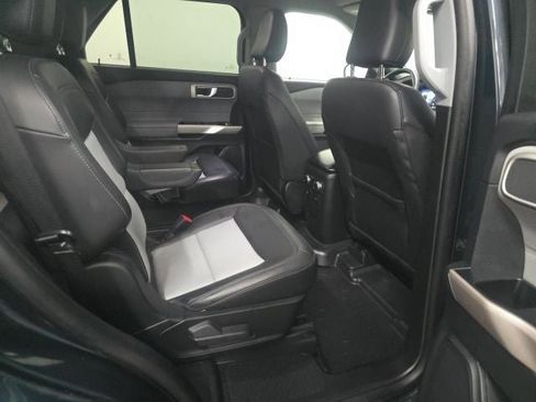 Certified 2023 Ford Explorer XLT w/ Equipment Group 202A AWD/4WD image 6