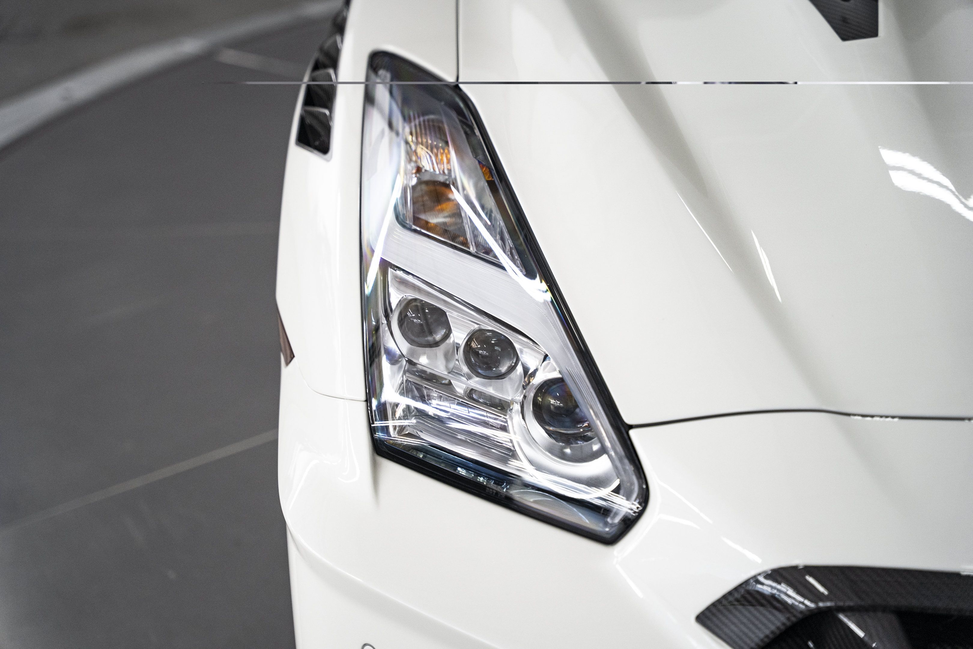 Used 2024 Nissan GT-R NISMO w/ Floor Mat Package AWD/4WD image 21